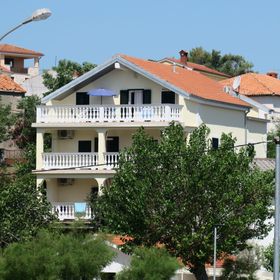 Apartments Matejcic-Grskovic Vesna Silo
