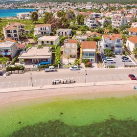 Apartments Apartments Mikulić Rogoznica