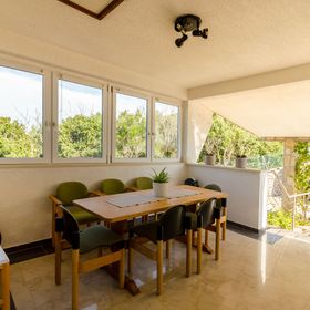 Apartments Mrvelj Gdinj