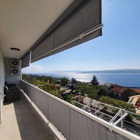 Apartment Frano Dramalj