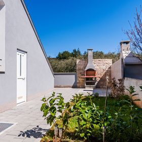 Apartments Andela Sukosan