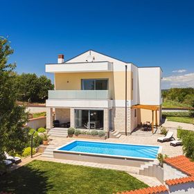 Villa Villa White Fazana