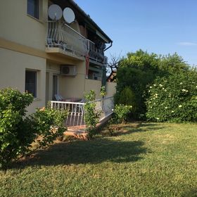 Family Apartments - Garden Csopak