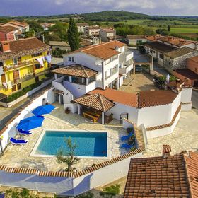 House Maria sa bazenom Porec