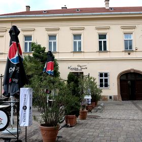 Deco Studio City Residence Apartman Vác