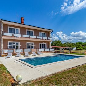 Vendégház Valbandon - CIF015