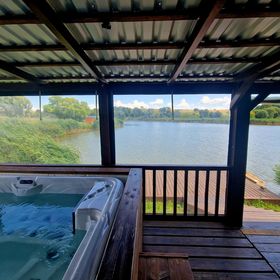 Vízivilág Vendégház és Halastó Nagyvázsony