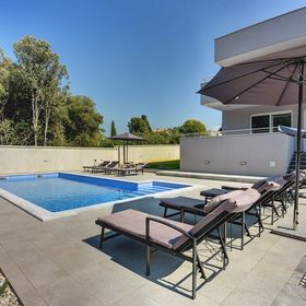 Villa Grande T&D Pula