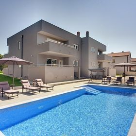 Villa Grande T&D Pula