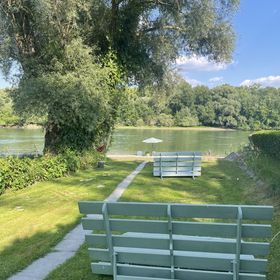 Nyaraló a Dunán Üdülőház Budakalász