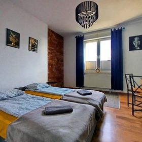 Apartament z ogrodem w sercu Torunia 