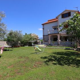 Apartment Čekić Silo