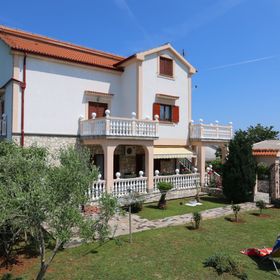 Apartment Čekić Silo