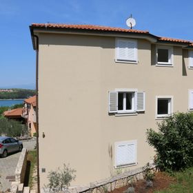 Apartment Soline Cove