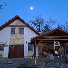 Új Kemencés Vendégház Császártöltés