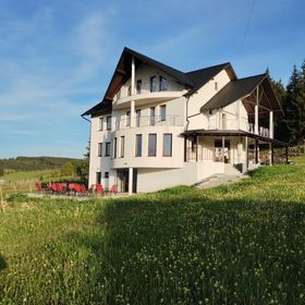 Vila de pe Deal Poiana Stampei