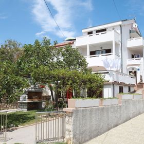 Apartments Goga Baska