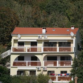 Apartments Nasic Baska