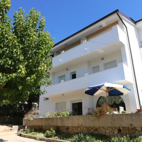 Apartment Gunga Baska