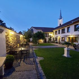 Conacul Poetilor Gura Râului