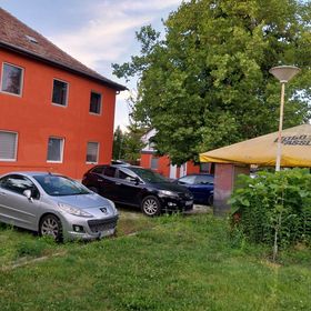 Csalogány Panzió Balatonfenyves