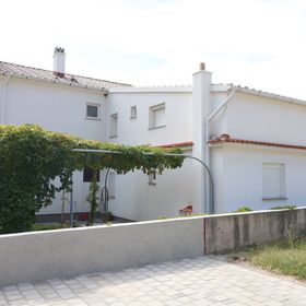 Apartments Sersic Baska