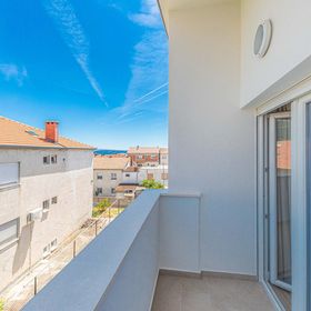 Apartman Kaštel Novi - CSC582