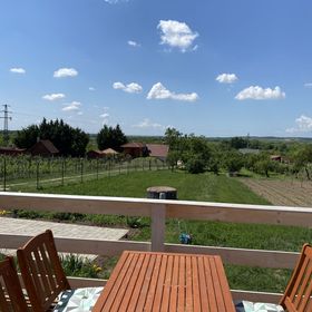 Kőhegy Vendégház Polgárdi