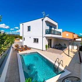 Holiday Home Val Jadrija