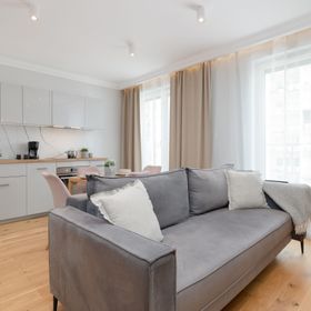 Bohaterów Września 20/40