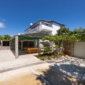 Apartments Maria Silo