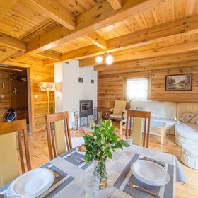 Domek z bali Jarnołtówek