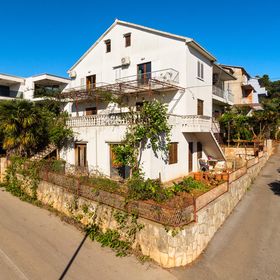 Apartman Vrboska - CDH592