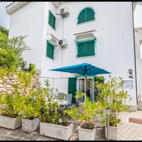 Apartments Green Baška