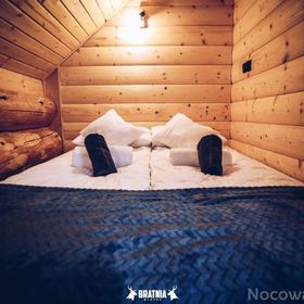 BRATNIA BYSTRE - Domy z bala z jacuzzi i sauna Baligród