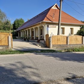 Berkenye Vendégház Varbó