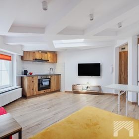 LOOKAP WÓLCZAŃSKA 4 STREET I