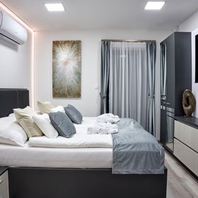 Béke10 Apartmanház Villány