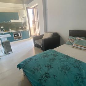 Studio Lux Rareș Mamaia-Sat