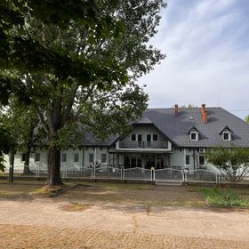 Füzes Panzió Abádszalók