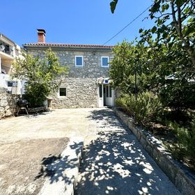 Kuća za odmor Adria Jadranovo