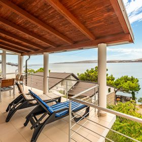 Apartman Karlobag - CKV762