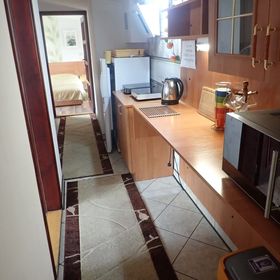 Apartament z sypialnią i pokojem dziennym, aneksem kuchennym w centrum Szczyrku