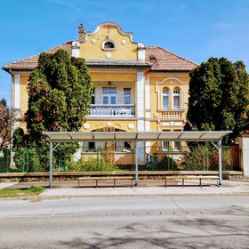 Romantic Villa Pápa