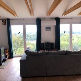 Házikó a Domboldalon Verőce