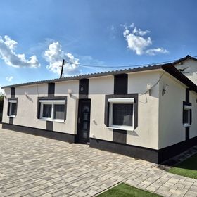 Zafír Apartman Hajdúnánás