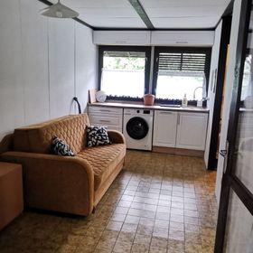 Csicsergő Vendégház Velence