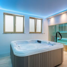 Dom Posejdon 12B-Prawa Połowa