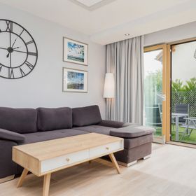 Dom Posejdon 12B-Prawa Połowa