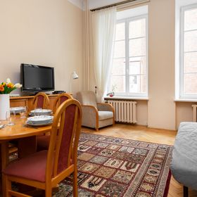 Świętojańska 13/2